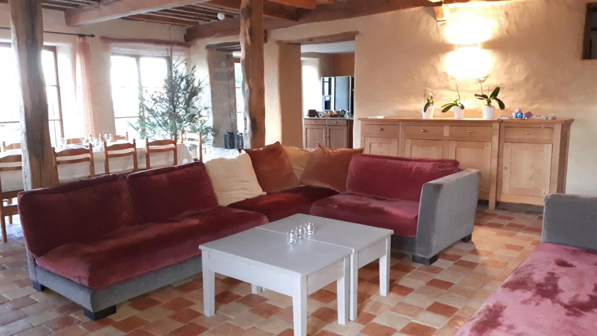 مبيت وإفطار Saint-Victor-Montvianeix Domaine De Montvianeix المظهر الخارجي الصورة