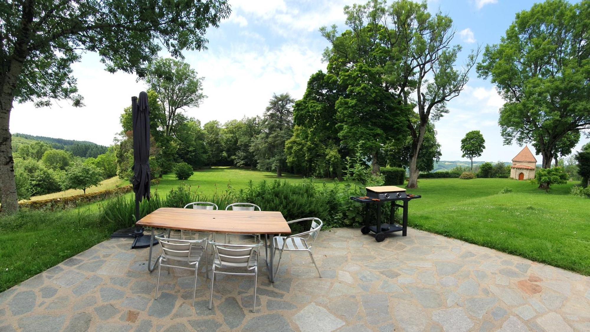 مبيت وإفطار Saint-Victor-Montvianeix Domaine De Montvianeix المظهر الخارجي الصورة
